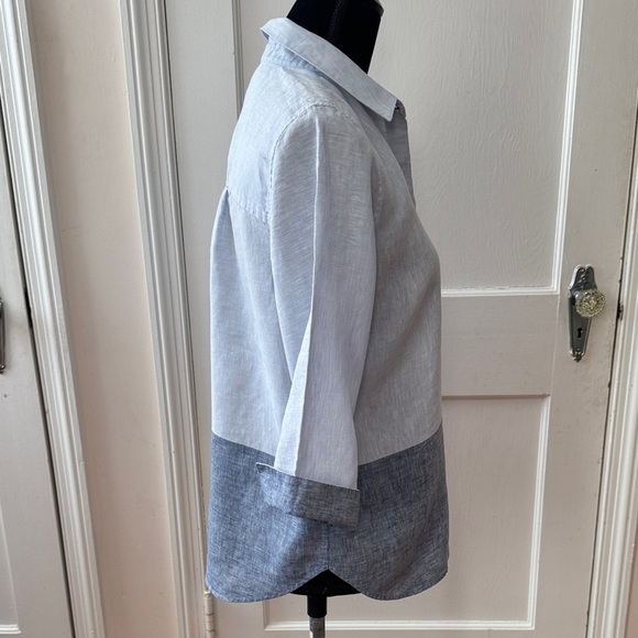 Chico's Two-Tone Linen Blue Button Down Shirt Size 0 (small) - Picture 5 of 15
